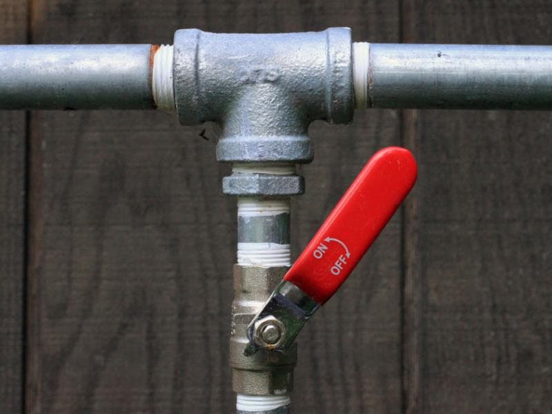 What Is Galvanized Plumbing, and How Does It Work? image
